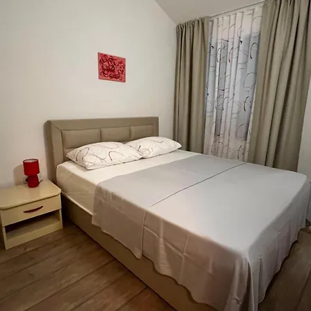 Apartament Totoadria