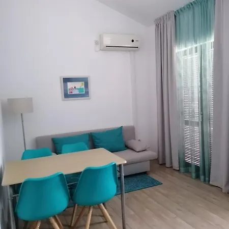 Totoadria Apartament *