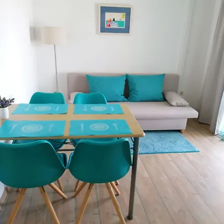 Apartament Totoadria *